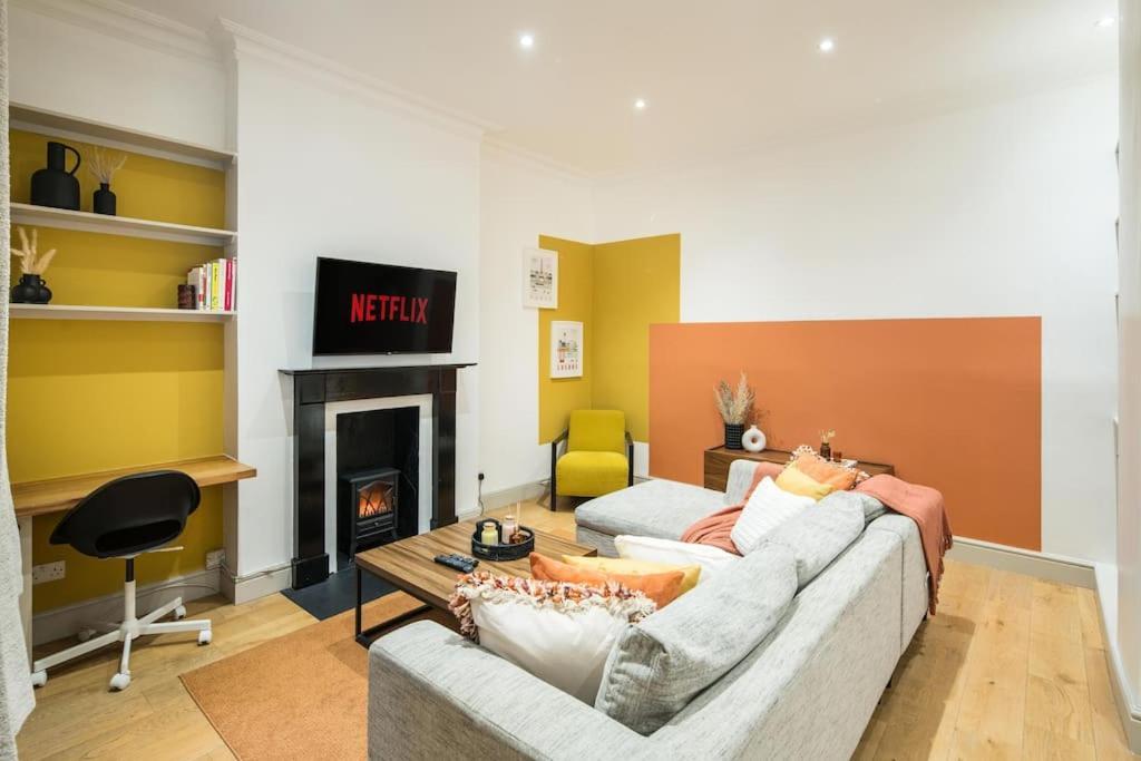 Appartement Superb Retreat Central Next Tube à Londres Extérieur photo