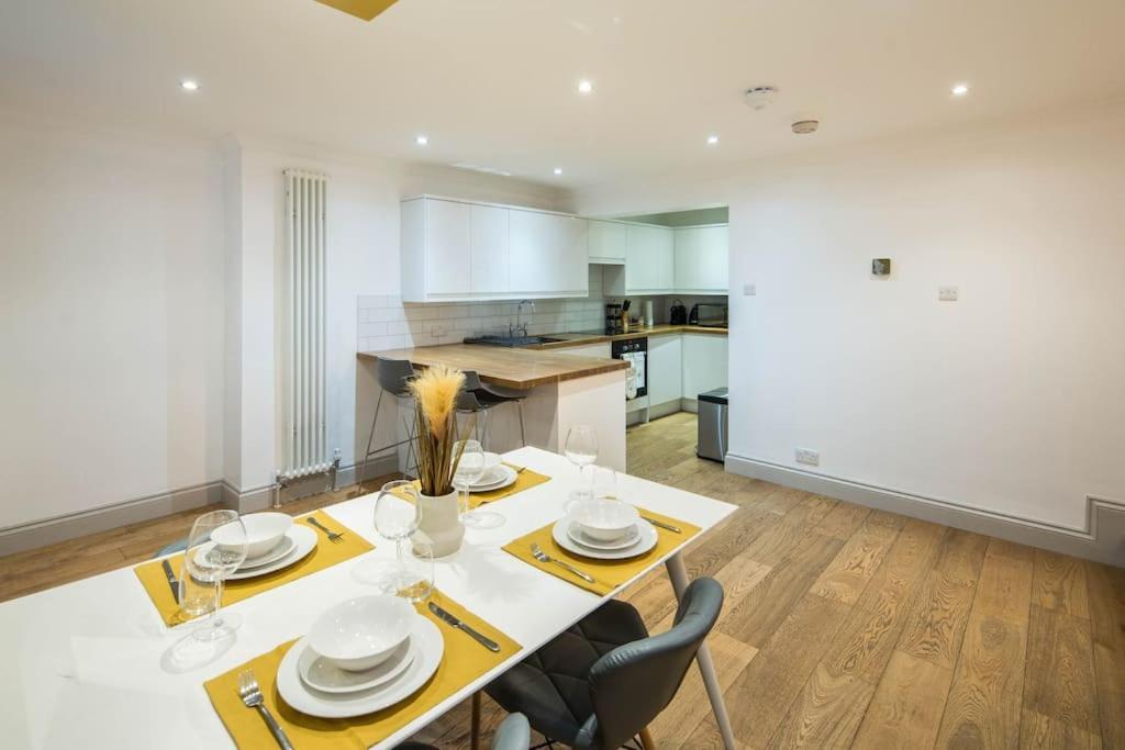 Appartement Superb Retreat Central Next Tube à Londres Extérieur photo