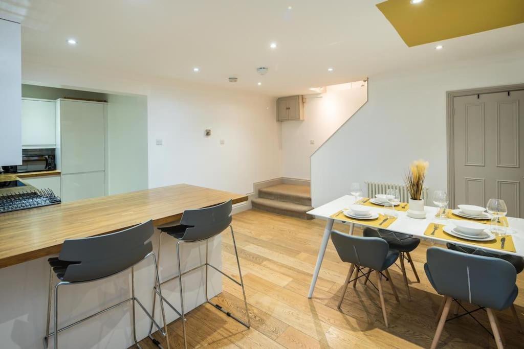 Appartement Superb Retreat Central Next Tube à Londres Extérieur photo