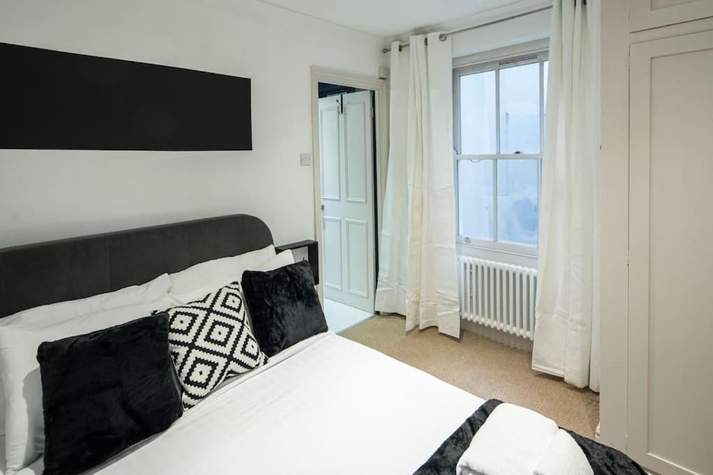 Appartement Superb Retreat Central Next Tube à Londres Extérieur photo