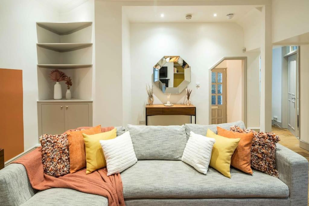 Appartement Superb Retreat Central Next Tube à Londres Extérieur photo