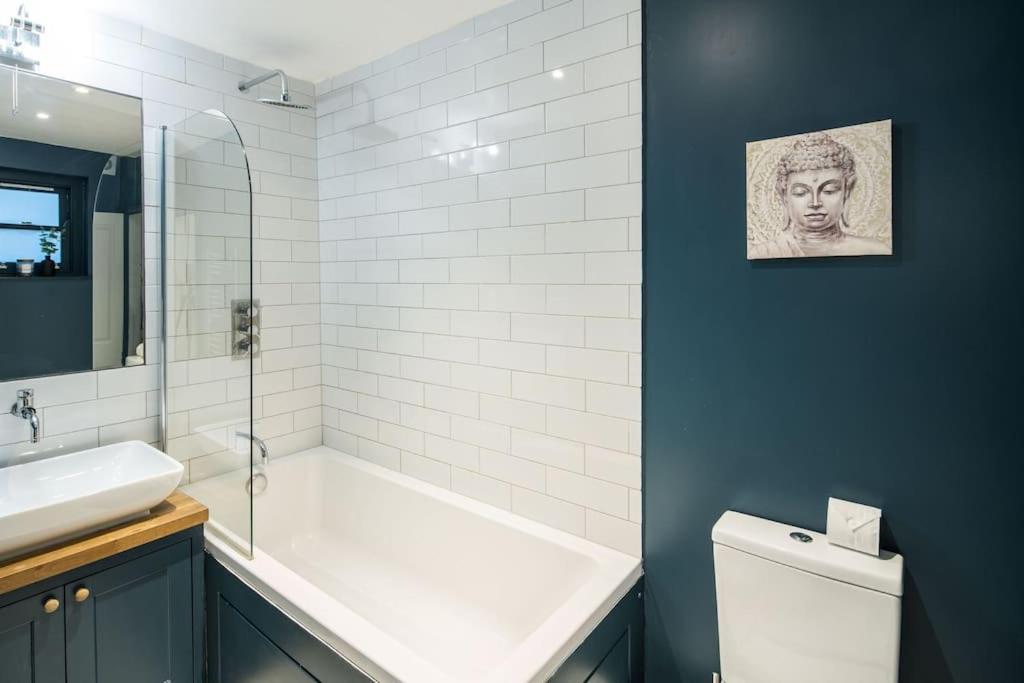 Appartement Superb Retreat Central Next Tube à Londres Extérieur photo