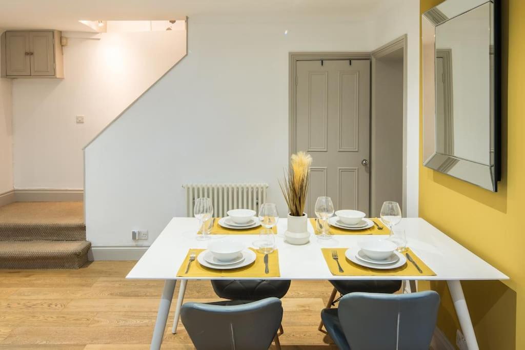 Appartement Superb Retreat Central Next Tube à Londres Extérieur photo